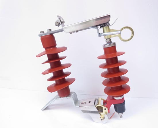 跌落式避雷器H